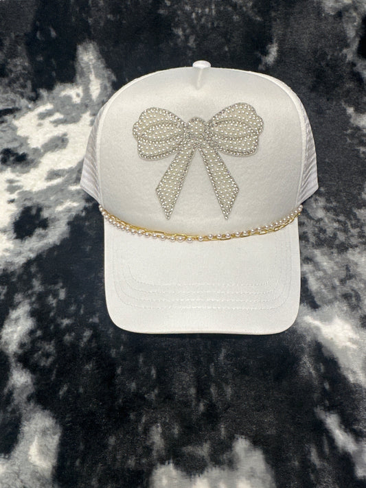 White Pearl Bow Hat